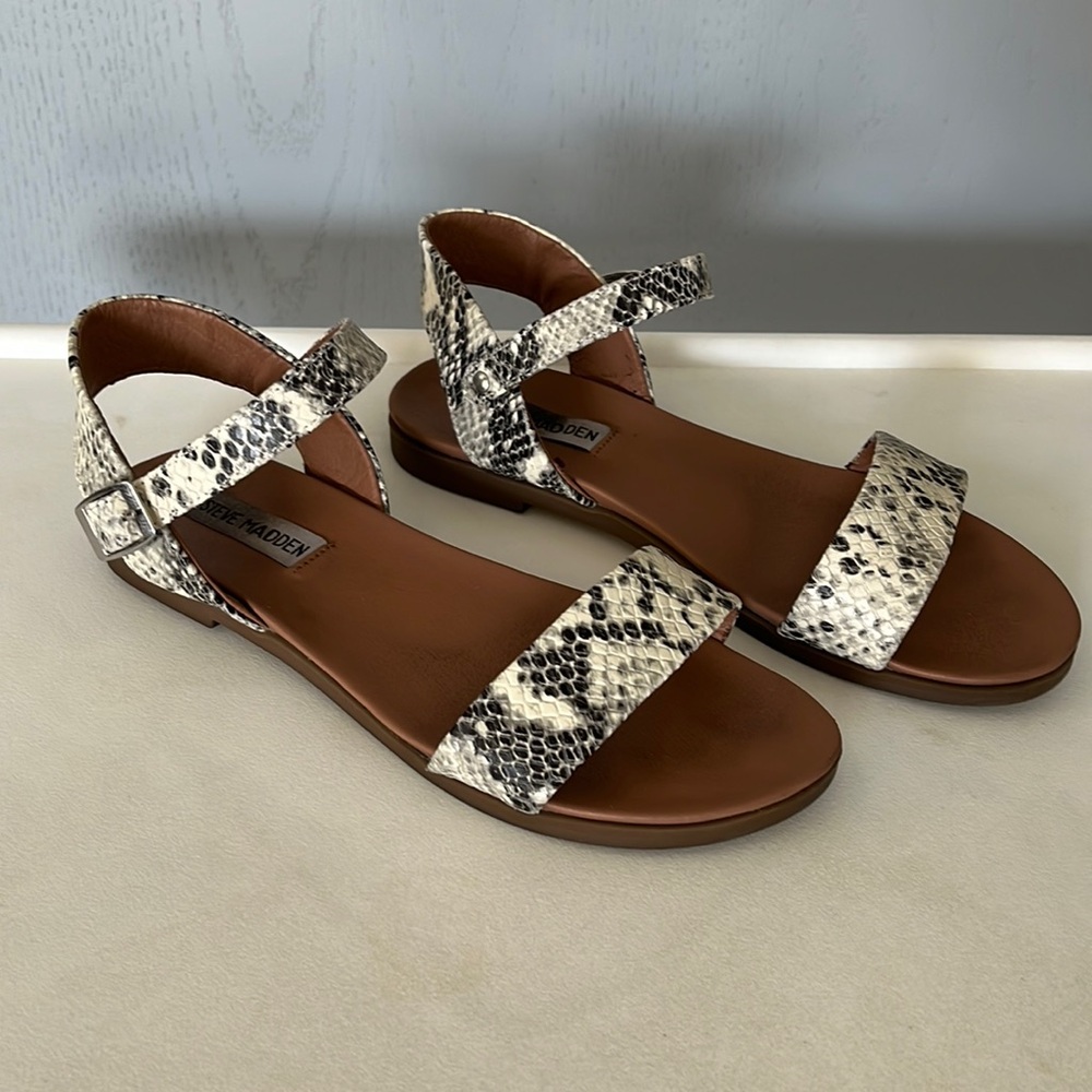 Steve Madden Dina Snake Print Women’s Sandals
